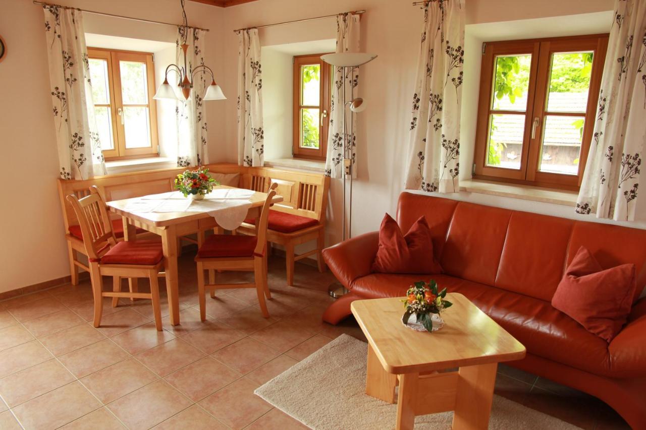 Ferienwohnung Fritzenwenger Übersee Exteriör bild